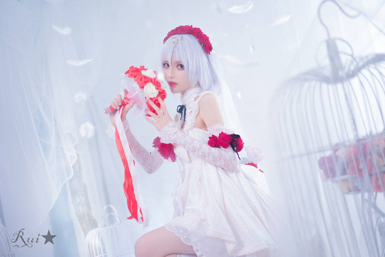 德丽莎|《崩坏三》德丽莎月下初拥cosplay