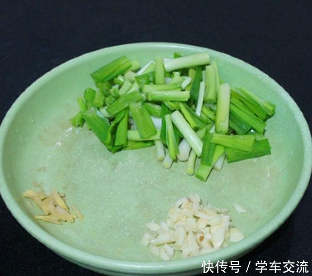 回锅肉,肥而不腻,特别下饭,步骤详细,值得收藏