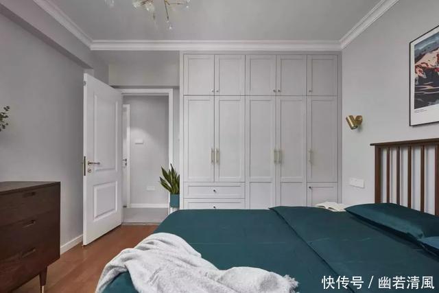 衣柜|把衣柜做到顶，木工劝我在顶部加这个东西，好处实在是太多了