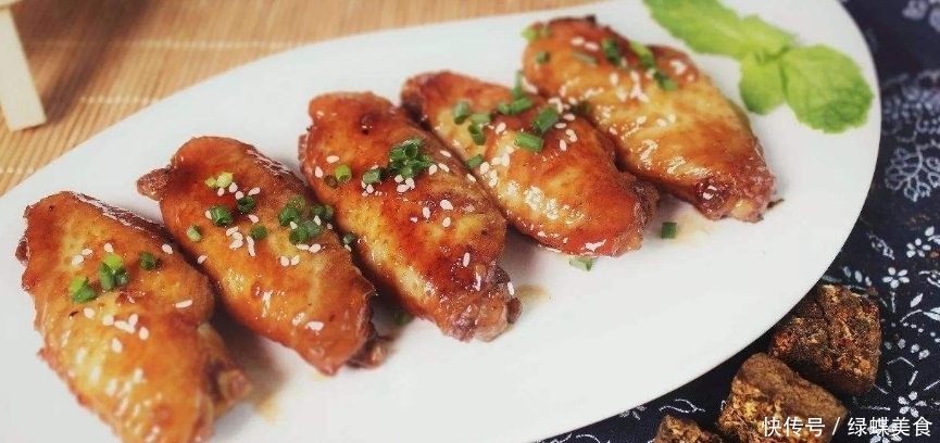  明白|小姨子来家里，俺做一桌子菜，吃饭时明白30岁为啥嫁不出去