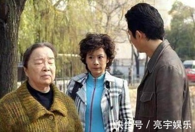 妈妈|7岁孩子自述奶奶、姑姑训妈妈,爸爸打妈妈,妈妈走了,我很惨