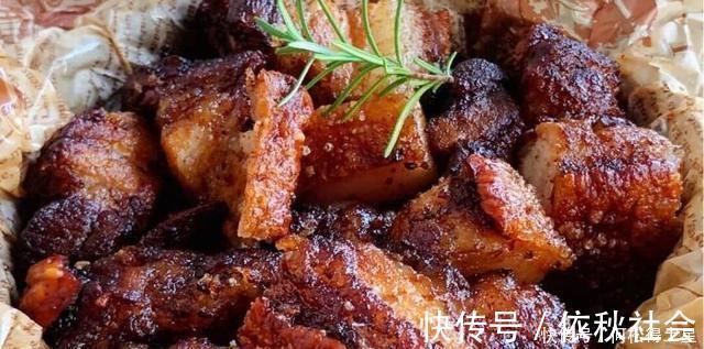猪皮|家庭式粤式脆皮烤肉,金皮酥去渣,真是鸡儆猴的烤肉店