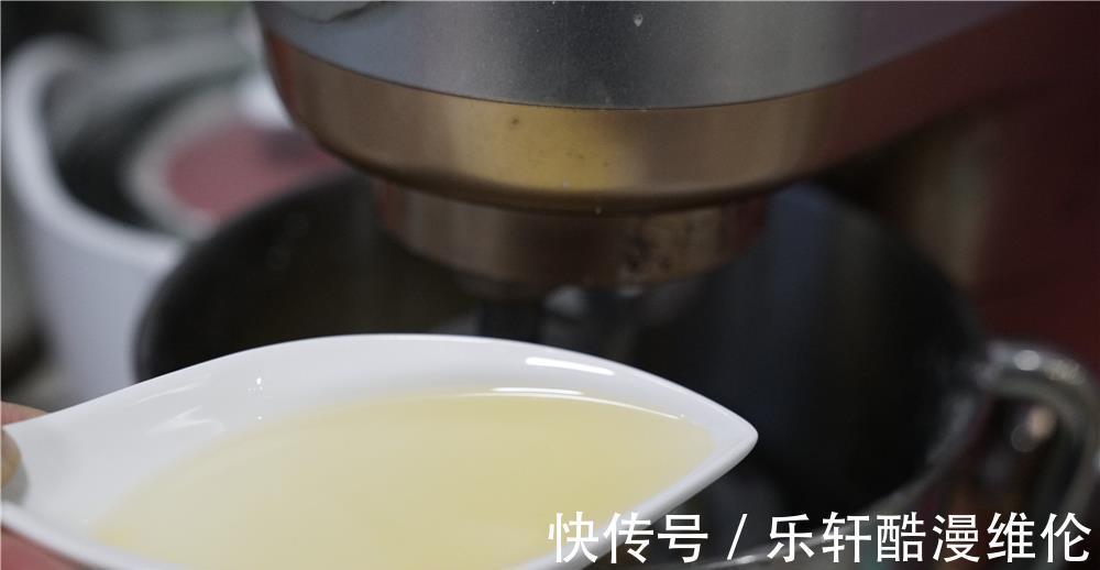面包|核桃蓝莓面包，酸甜可口营养高，新手都能成功，孩子超爱吃
