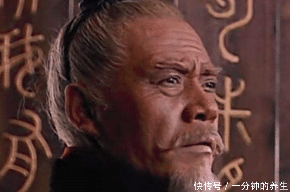 阴影|汉武帝为什么杀钩弋夫人奶奶和老娘干政的阴影,实在太深啊!