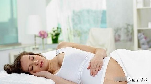 睡姿|怀胎十月，孕妈都要左侧睡？从这个月份开始就可以，孕妈别忽视