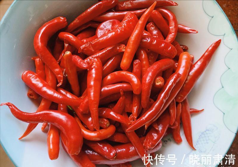 想吃剁椒酱不用买,20年秘制配方告诉你,香辣开胃,不发霉不变质