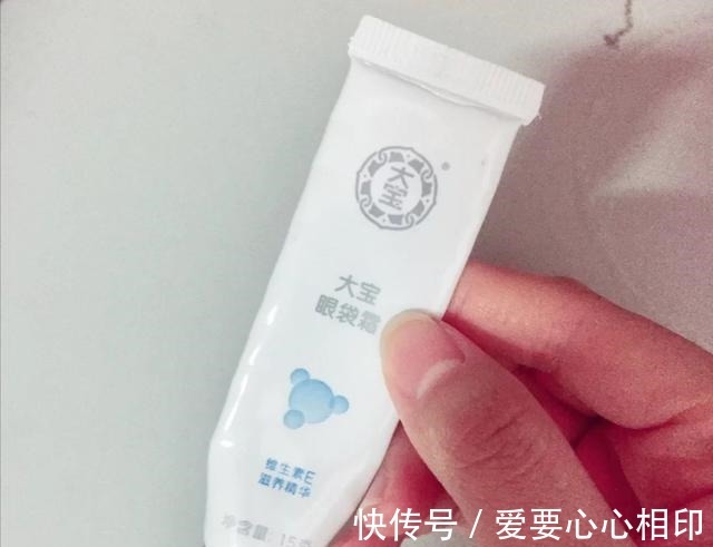 珍珠霜 受外国人欢迎的国货护肤品,在中国却被嫌弃,你用过吗!