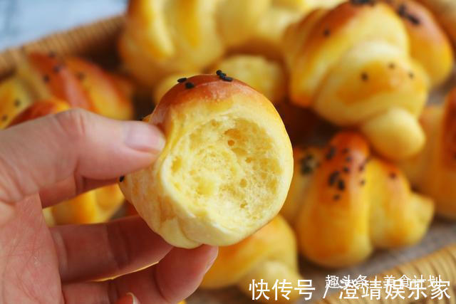 包子|普通面粉加2个鸡蛋做的小面包，松松软软，比包子馒头好看更好吃