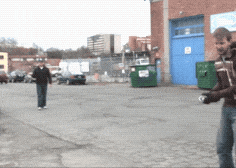 |搞笑GIF:看完这图片后你们还敢做伴娘伴郎不