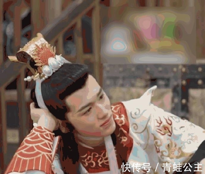 关系户|宋亚轩是《萌探》关系户吗？注意他对那英的称呼，人家还是个孩子