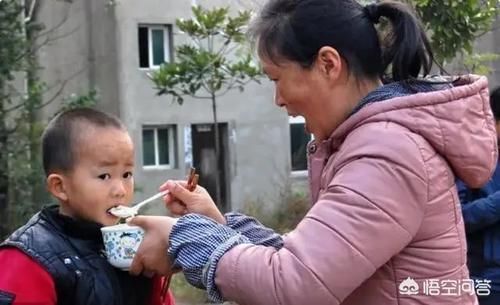 小孩|两岁小孩的身高,体重是多少比较合理?