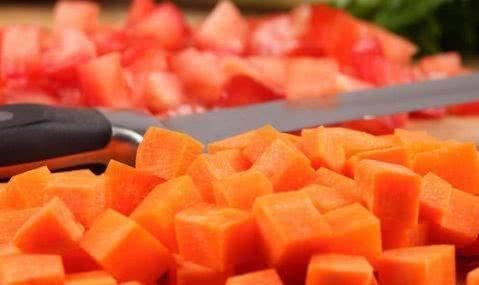 血管|胡萝卜和此物一起煮,失眠好了,视力好了,血管畅通无阻