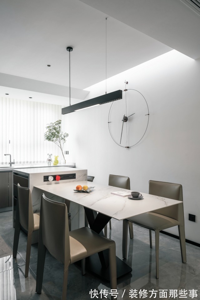 三居室|160㎡现代三居室,“家”是最好诠释本质生活的地方