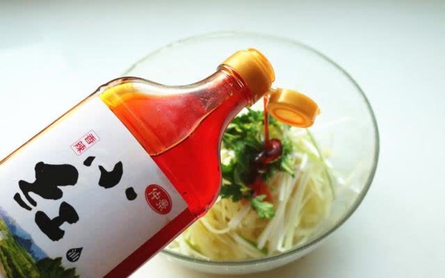 不管什么时候，土豆和它不能一起吃，美味也不行，老人小孩要注意