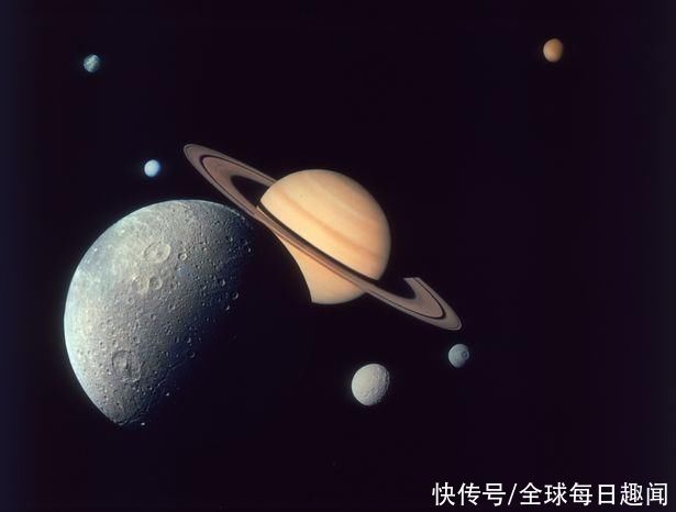 石破天惊，旅行者1号首次探测到来自宇宙深处的声音