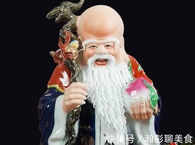 额头|能长寿的人,身体三处会“鼓”起来,看看自己有没有!