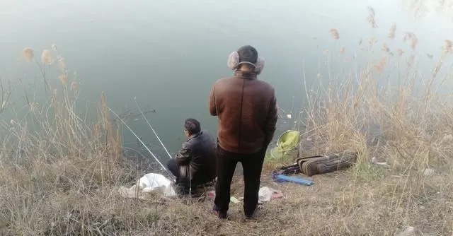 冬季钓鱼:这四大首选钓位新手要知晓,钓大鱼从此再也不愁!