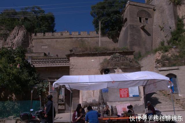 小巷|传说中的“西北第一豪宅”,藏身偏僻山沟,创建者竟是十几岁少年