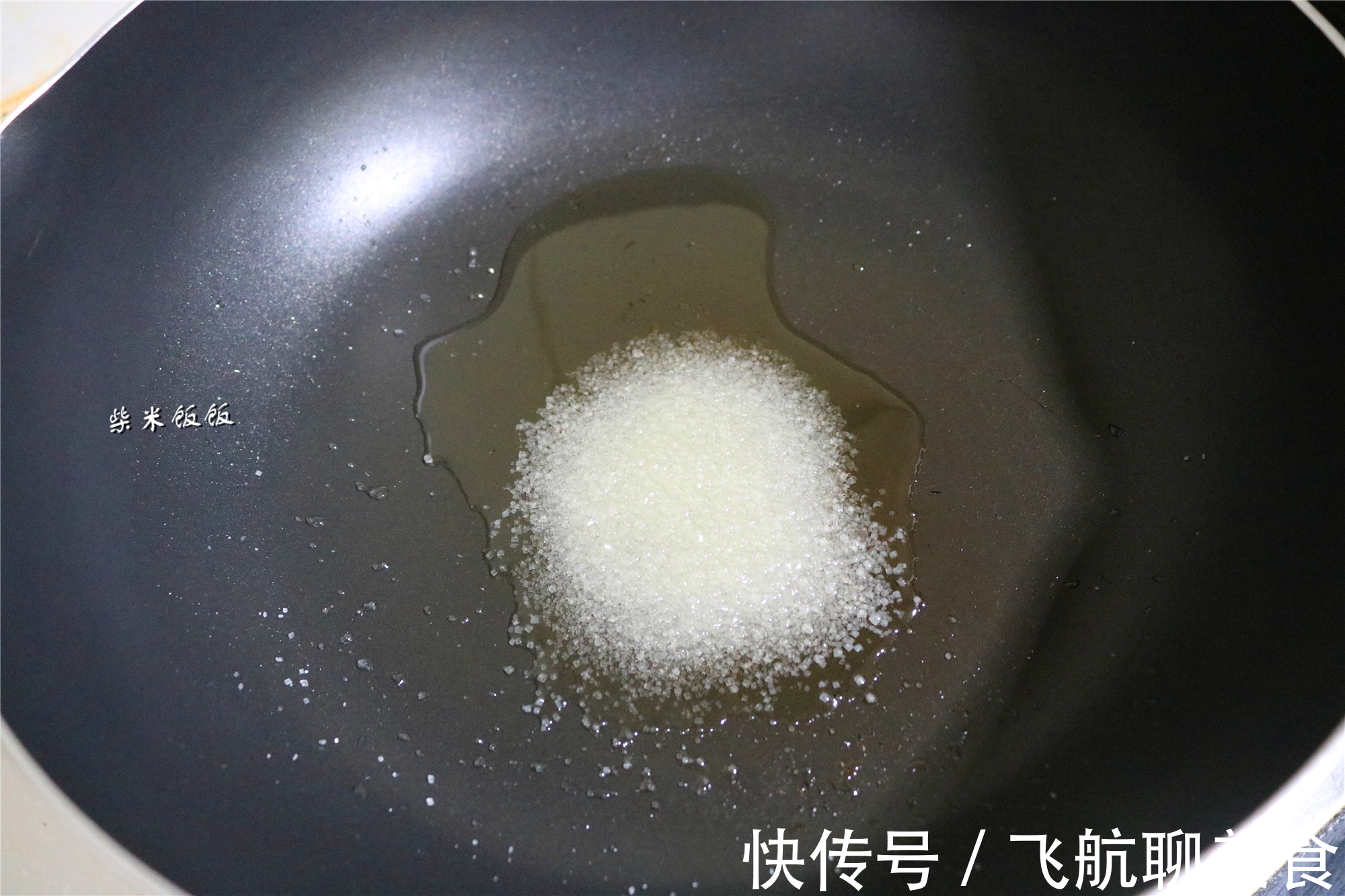 桂皮|做红烧排骨,别放八角桂皮了,教你这样做,好吃到流口水