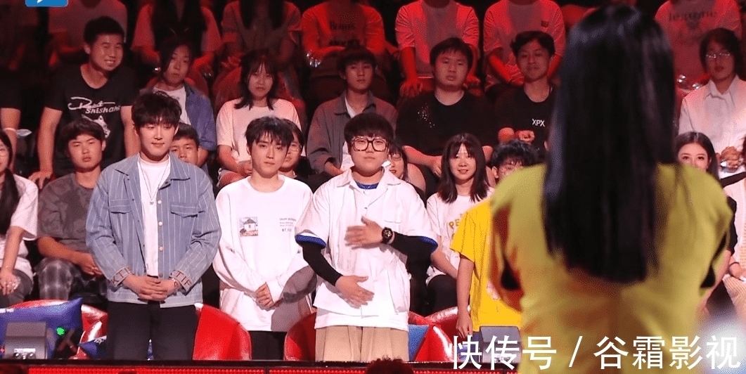 厮杀|历经两轮厮杀挺进李荣浩战队, 王靖雯夺冠预定? 这三点成悬念!