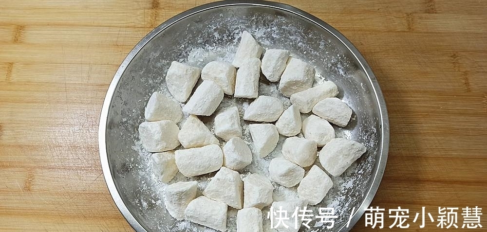 小猫|教你做逢年过节压桌甜点“雪花山药”脆酥香甜,孩子和老婆爱吃