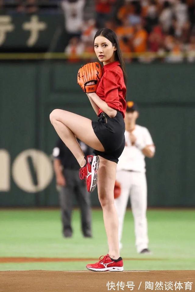 睡眠时间|4年蝉联“日本男人最爱身材”身材比例完美,减脂做好这三方面