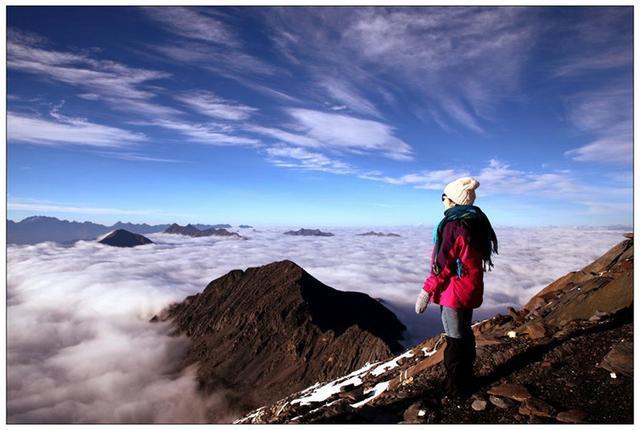变形记|那个每天开销上万,16岁还要大人喂饭的女孩,现如今判若两人