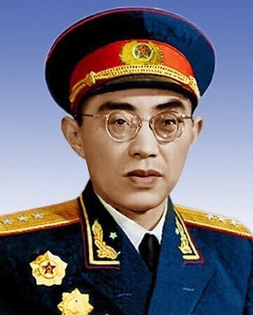 能比|此开国上将2年打赢5次仗，被誉为“诸葛亮”，升迁速度没人能比