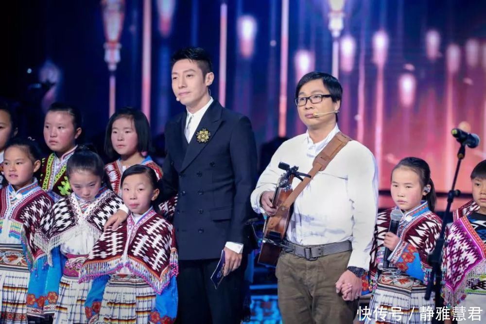 梁老师@一首孤独了300年的小诗,一夜之间,亿万中国人记住了它!