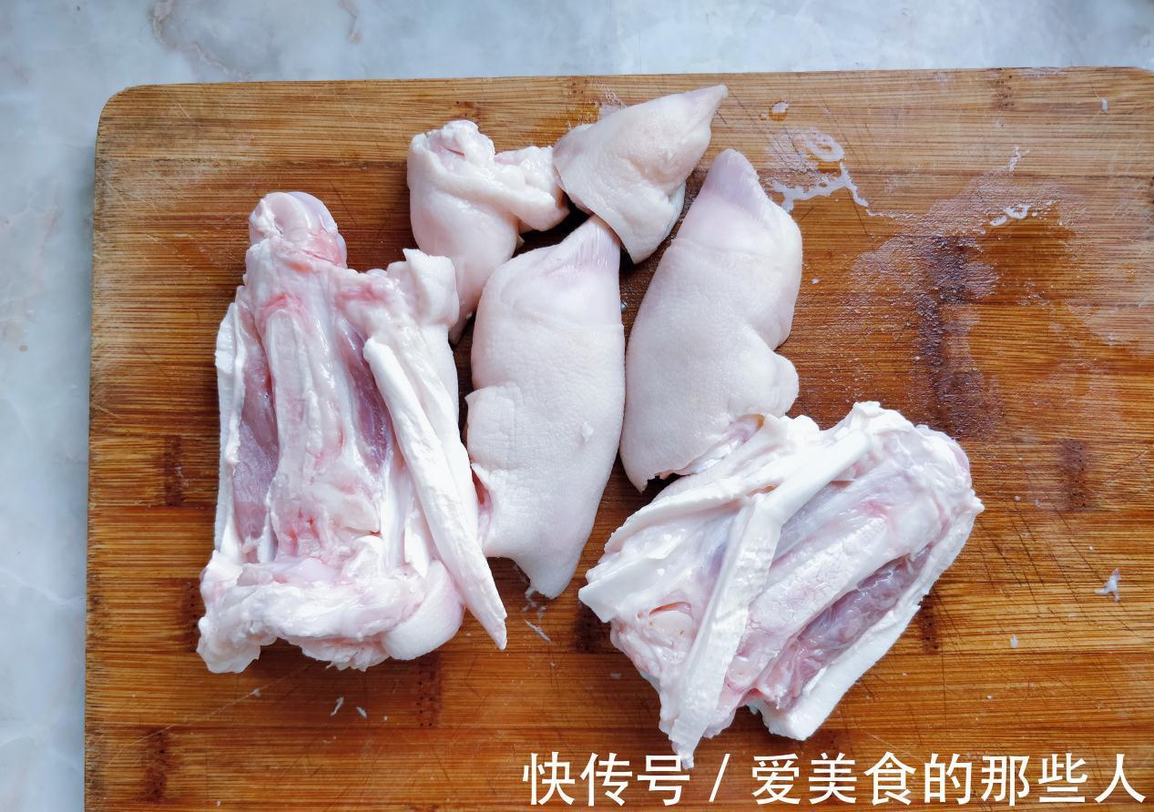 八角|红糖姜猪脚，味道浓郁鲜美，美容养颜，女人要常吃