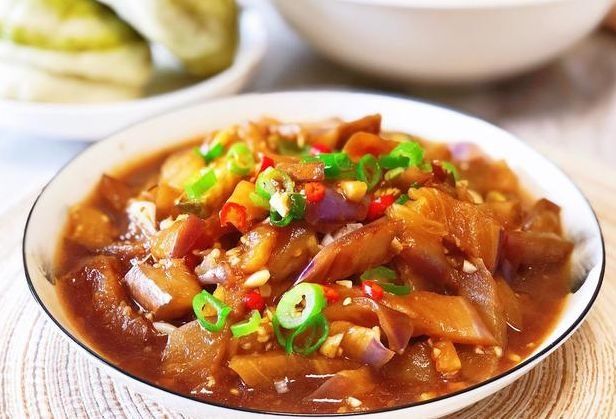 烧茄子“家庭少油”版，香味不靠油炸，全靠滋，为家人2分钟学会