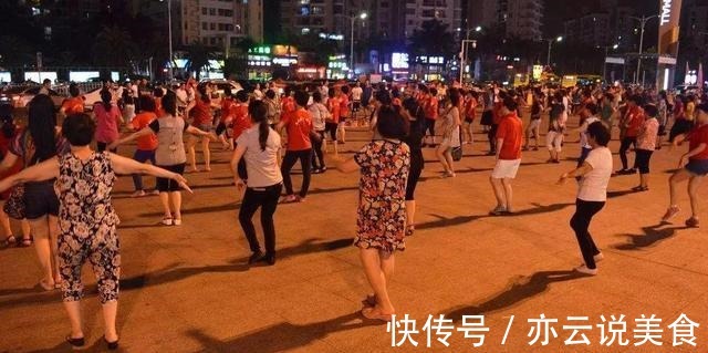 血糖偏高|多走路能降血糖医生讲出了实情,血糖偏高的人不妨了解一下