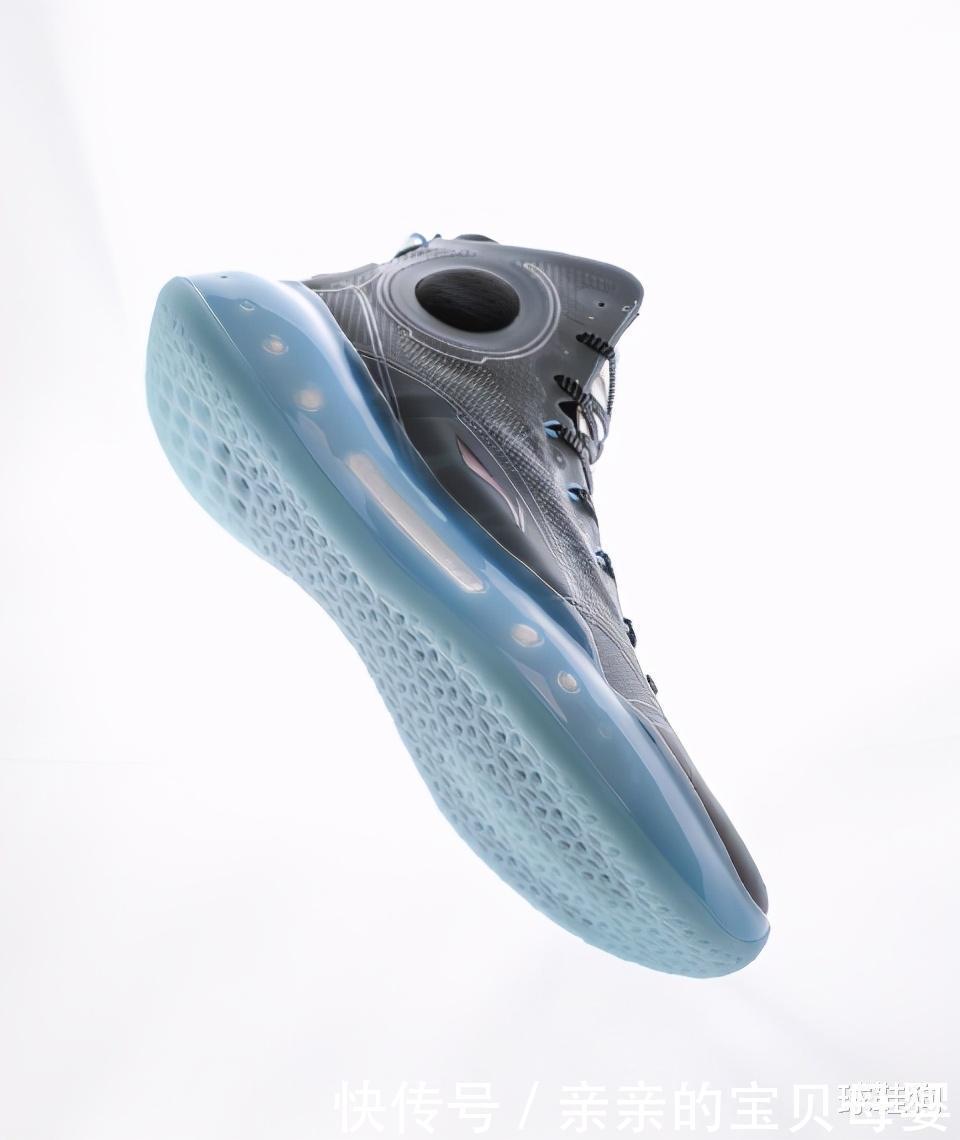 驭帅14再曝新配色，换上耐克的大勾子，不得卖2000元