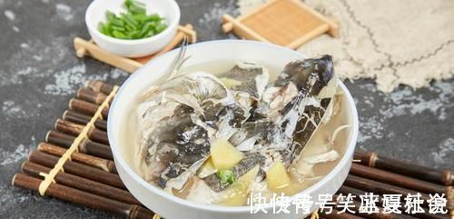 添加|不管炖什么鱼头汤,牢记3个技巧,不仅汤汁奶白,鱼肉还特别鲜