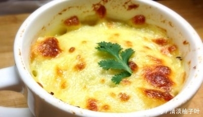 土豆泥|黑椒土豆泥,好吃到舔盘,一道简单好吃的早餐,爱的美食