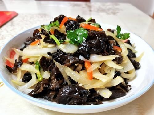 元旦去了婆婆家,看看婆婆给我们做了啥好吃的?