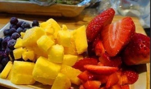 儿子|孩子长高的秘籍全在这里,父母身高1米六,儿子有机会一米八!