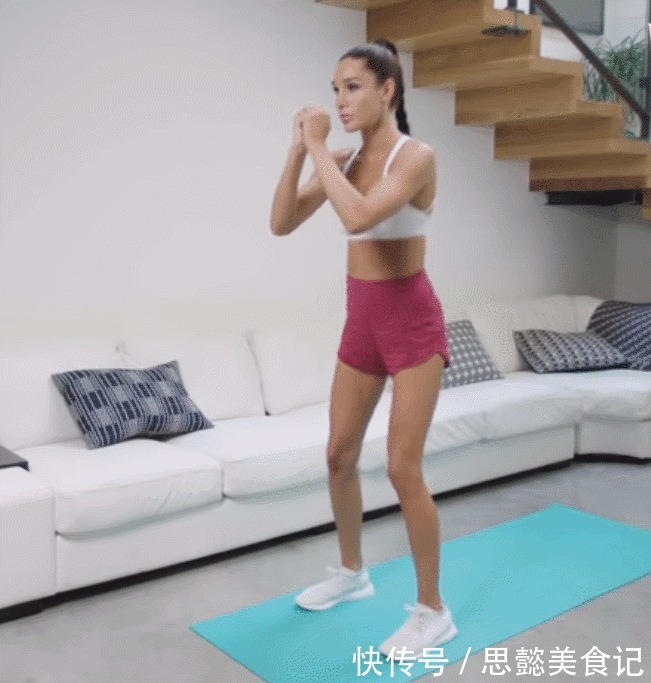 mNBA驻队日本女记者，体重110斤，曲线完美，源于她坚持健身