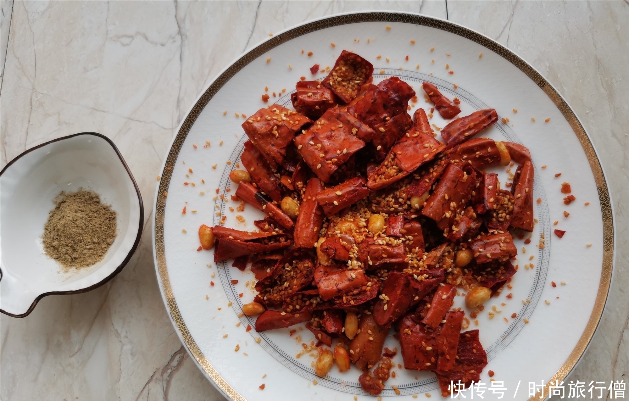 蚕蛹怎样做好吃?教你东北家常做法,香酥不回软,一道下酒好菜