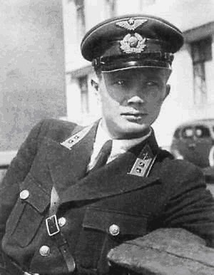 场面|赫鲁晓夫为救儿子性命,向斯大林求情,场面有多卑微?