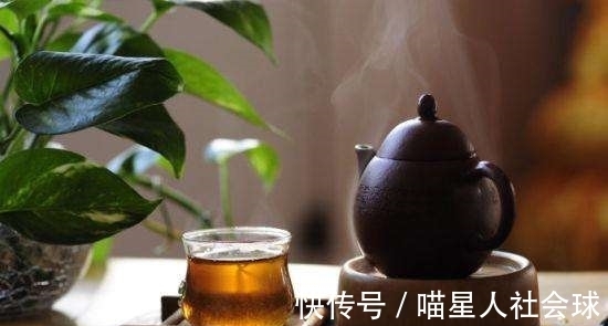 记忆力|经常喝茶的人与只喝白开水的人相比,哪个更健康?带大家了解下
