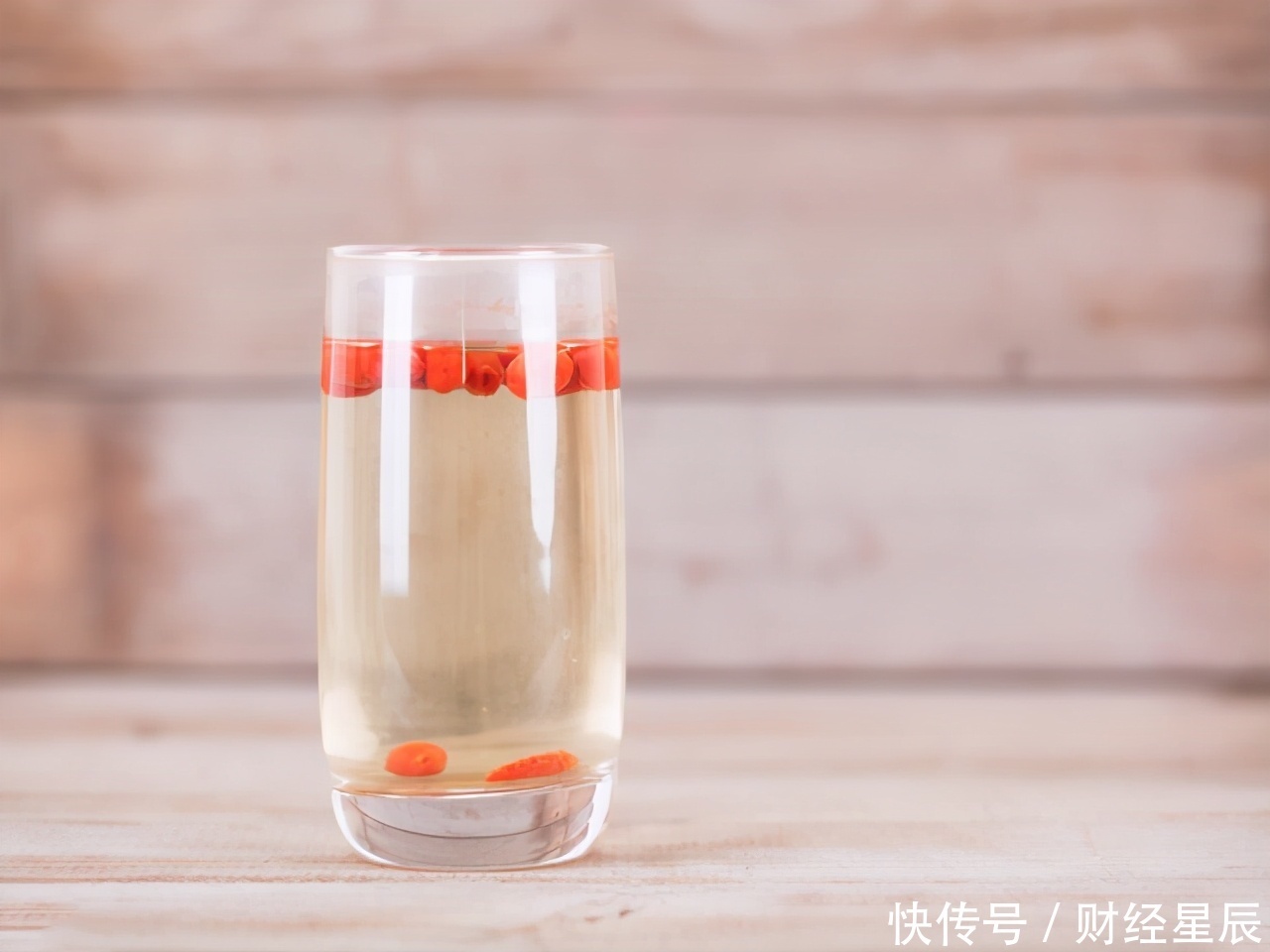 慢慢|强肝“高手”已找到了,并非蒲公英,适量补充,肝慢慢变强