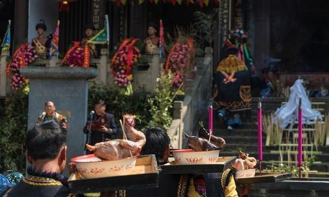 南方人在家里常设祖先牌位,而北方人大多没有这个习俗,为什么?