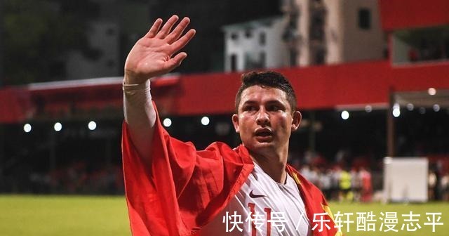 艾克森|中超广州恒大功勋发文勉励,归化核心点评引质疑
