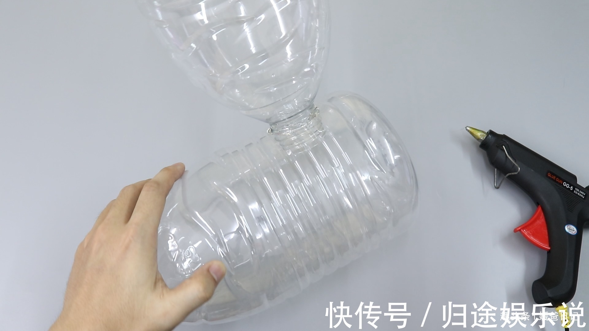 媛爸|我家的小垃圾桶从来不用花钱买，脏了直接换新的，太棒了