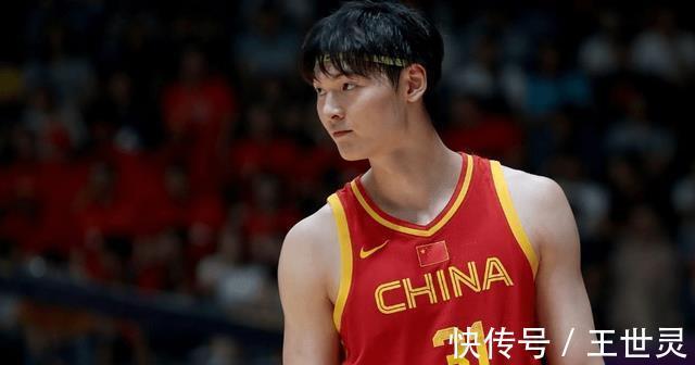杜锋|双杀日本男篮,王哲林信心满满!以不变应万变,周琦已是精神领袖