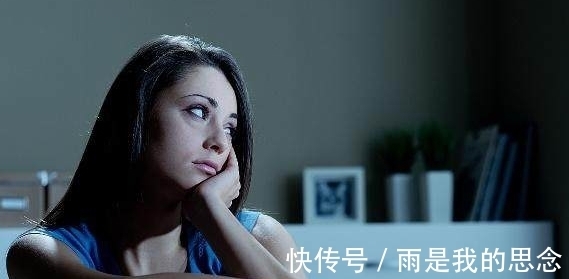 症状|怀孕后，晚上睡觉时，如果频繁出现3个“症状”，孕妈别疏忽