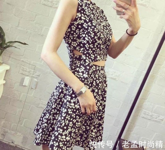 印花 女人们,周末假期出游穿得漂亮点!这A字裙,讲真,美成焦点
