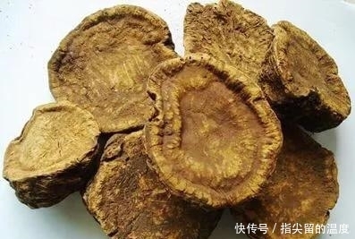 用它泡茶喝,专门排肠毒!每天只需3克,简单又实用