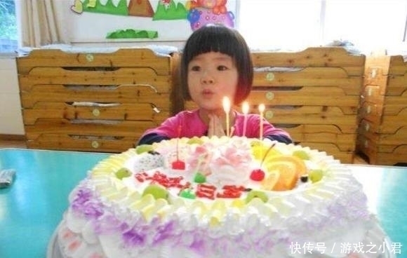 豪华|“太贵吃不起”,4岁儿子在幼儿园过生日,宝妈送豪华蛋糕被嘲